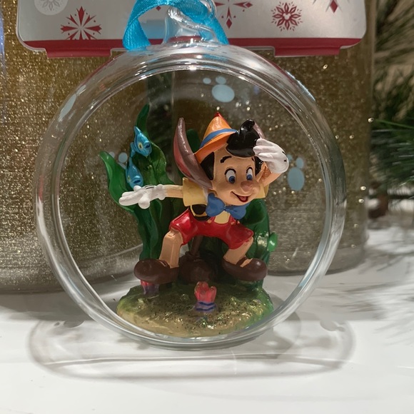 Christmas glass disney pinocchio